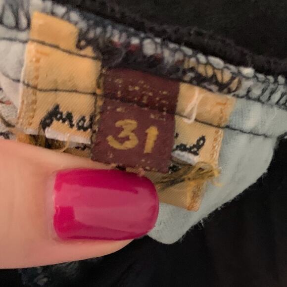 EUC Distressed 7 Jeans for A Pea In The Pod Maternity Size 31 - Picture 5 of 6